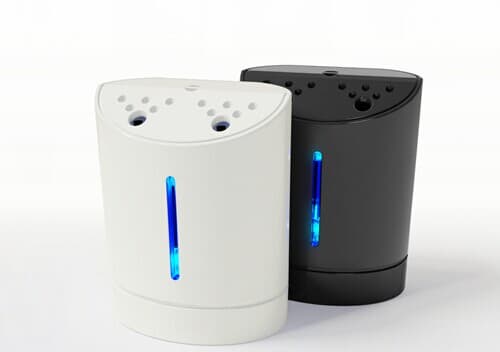 Portable mini negative ions purifier for personal care